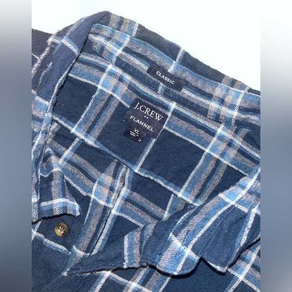 J. Crew Plaid Flannel Button Down Shirt Blue Gray Classic Fit Men’s XL - Picture 3 of 6